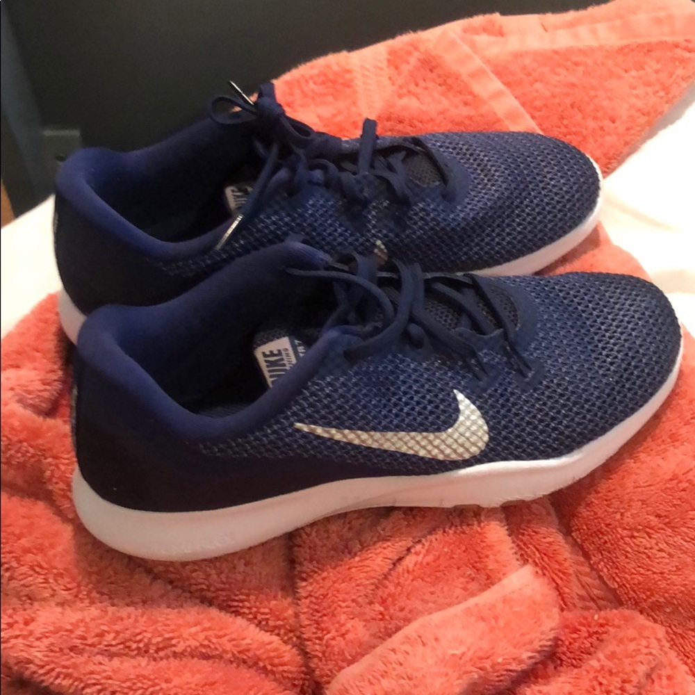 Nike Flex Trainers 7
